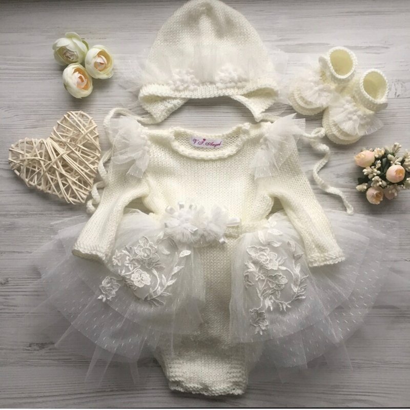 Hand knit ivory clothing set for baby girl: romper, tutu skirt, hat, shoes. - ชุดทั้งตัว - วัสดุอื่นๆ 