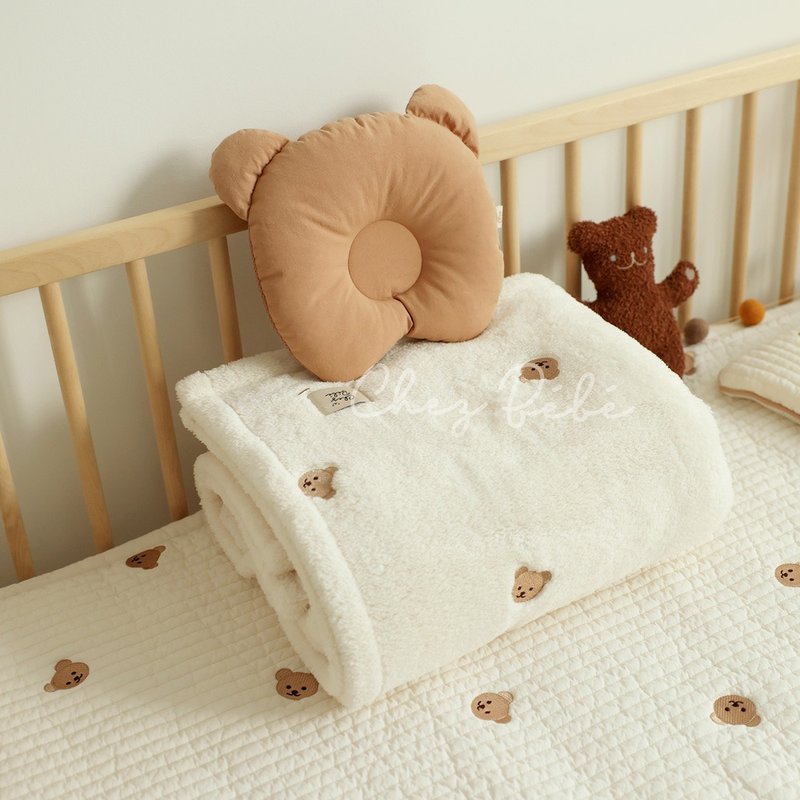 Korea Chezbebe Classic Bear Embroidered Wool Blanket - Bedding - Cotton & Hemp 