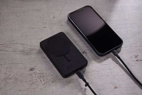 BEZALEL 倍加能 【組合優惠】Prelude SE MagSafe行動電源 + USB-C to Lightning