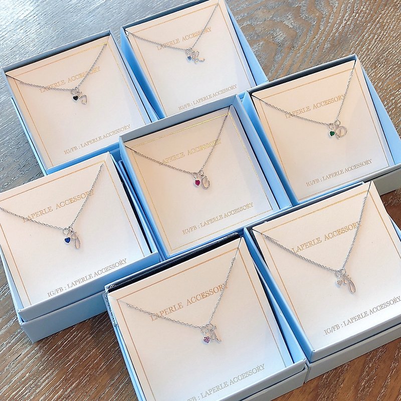 客製化禮物 客製 英文字母  心形 頸鏈 項鍊  姊妹禮物 生日 - 項鍊 - 其他金屬 銀色
