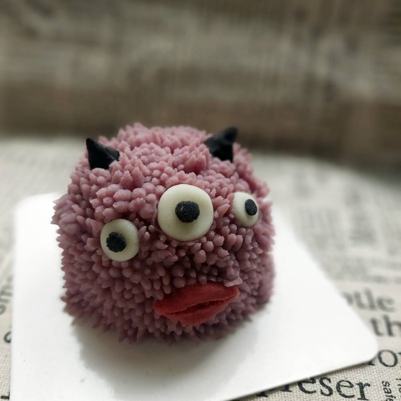 Pet cake, birthday cake, pet Halloween three-eyed monster cake can be picked up by yourself - อาหารแห้งและอาหารกระป๋อง - วัสดุอื่นๆ 