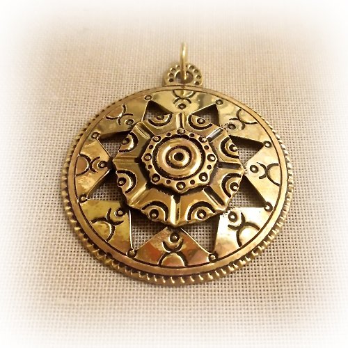 Gogodzy Smiling sun locket,Vintage Brass sun charm,ukrainian sun symbol necklace pendant