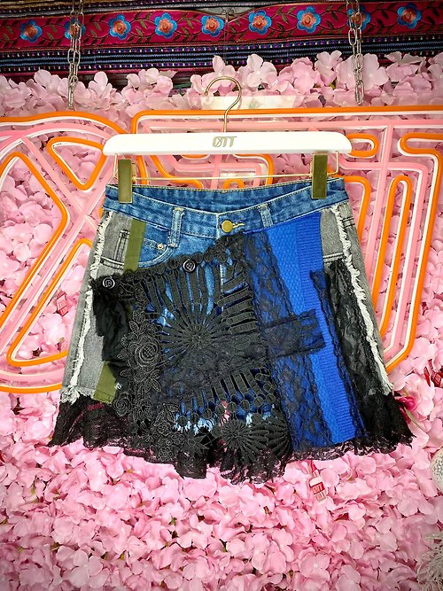 OTT Palace OTT獨一無二•Unique日系雙色牛仔軍布拼接針織喱士牛仔裙短褲