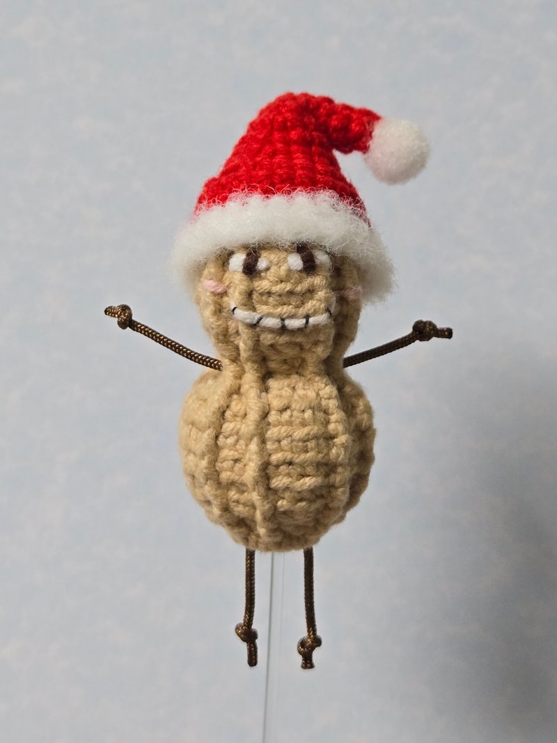 Woolen Doll Peanut Friend Ornaments ~ Christmas Hat - พวงกุญแจ - วัสดุอื่นๆ 