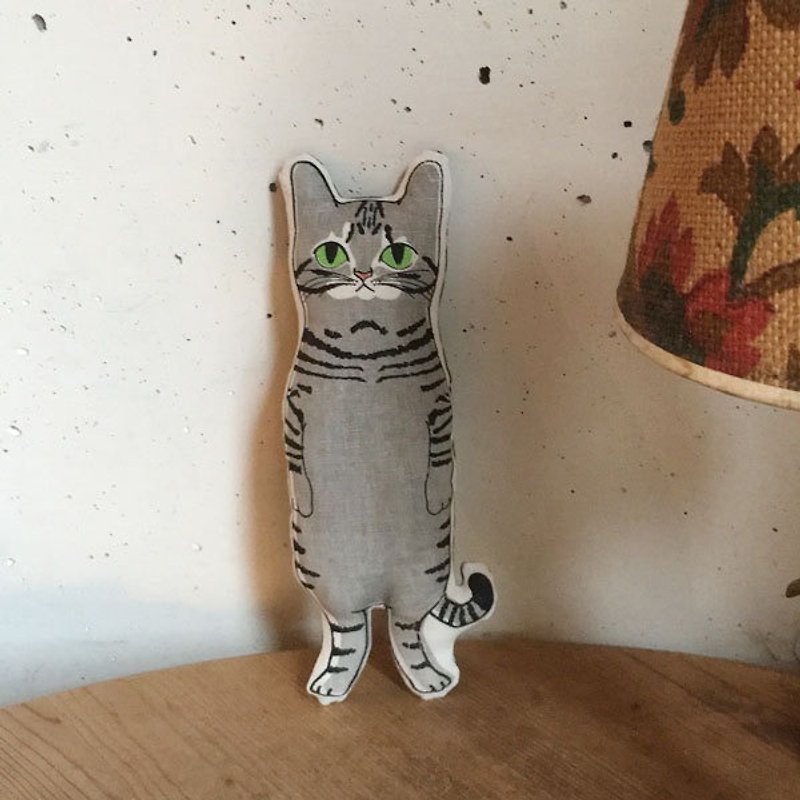 淡いグレーのトラ猫ちゃん　ポケットサイズ　ヌイグルミ - 公仔模型 - 棉．麻 灰色