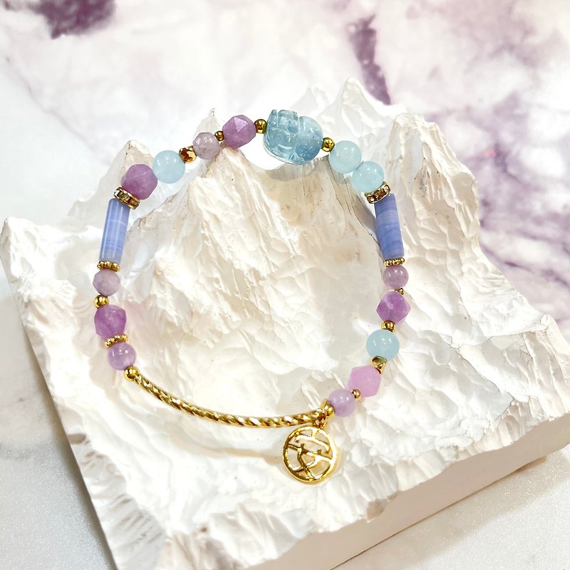 Blue Courage Crystal Bracelet Pixiu Stone Sapphire Amethyst Noble Communication Expression - สร้อยข้อมือ - คริสตัล หลากหลายสี