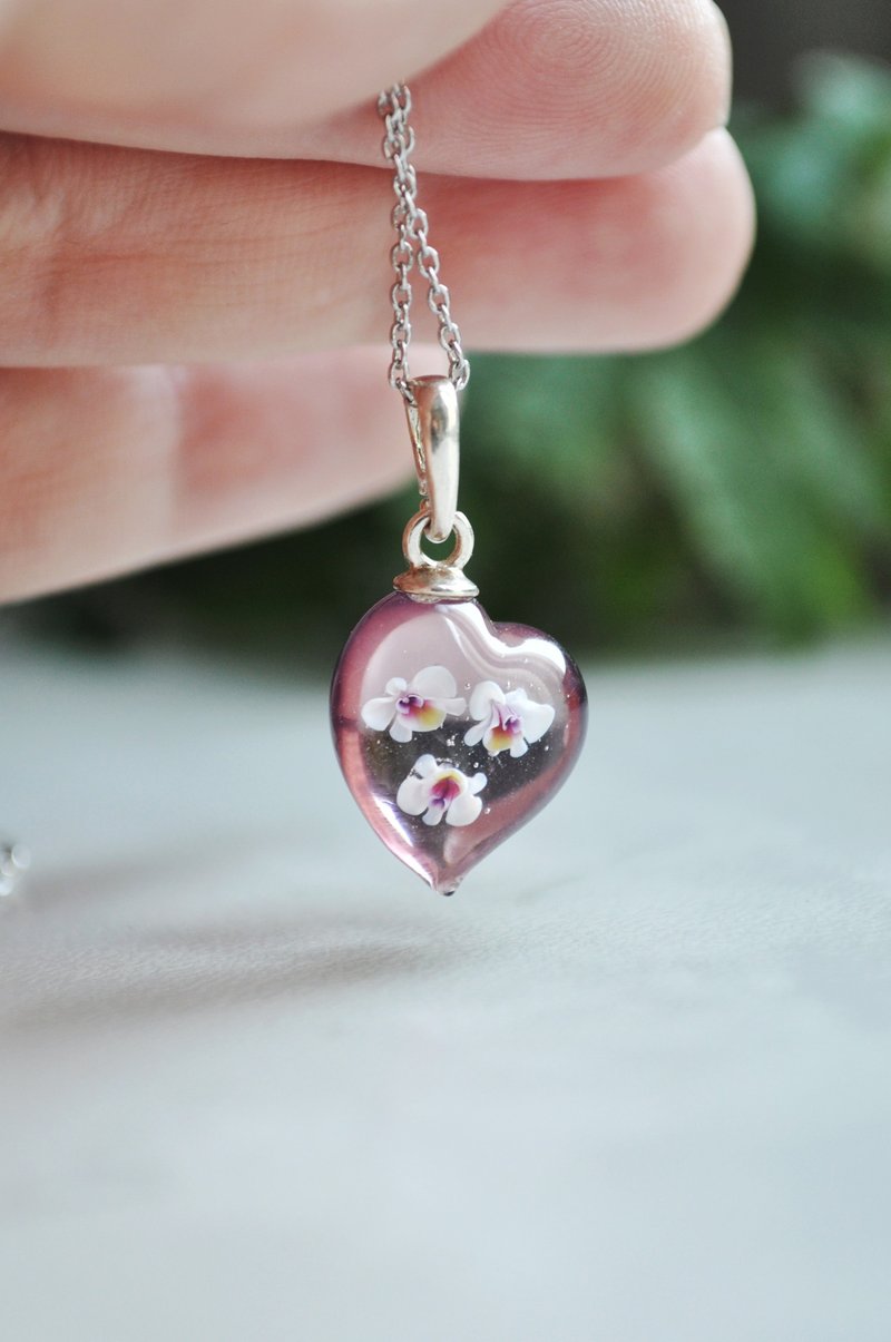 White orchid pendant Heart choker Flower jewelry Nature lover gift - Necklaces - Glass Pink