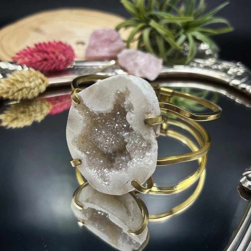 Druzy 白晶洞手環 - 手鍊/手環 - 水晶 