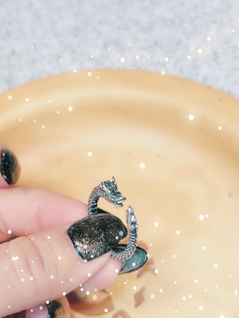 Dragon ring 龍之銀戒 - 戒指 - 純銀 銀色