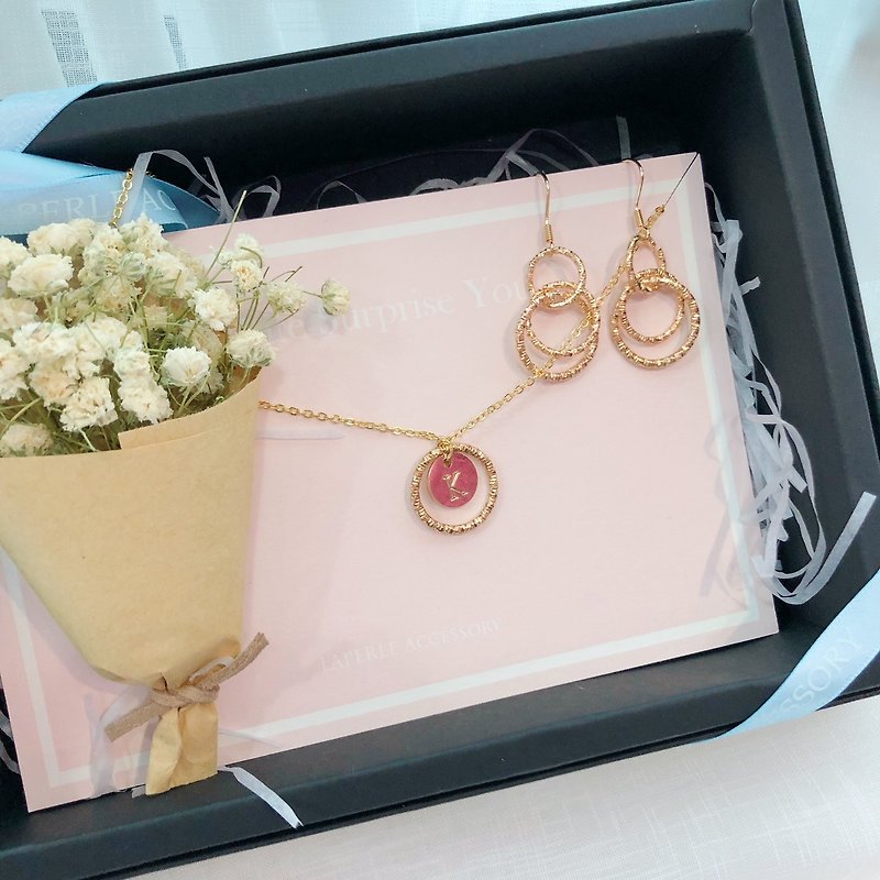 Personalized Dry Flower lower Gift Box Necklace Earrings Birthday Bridesmaid  - สร้อยติดคอ - โลหะ สีทอง