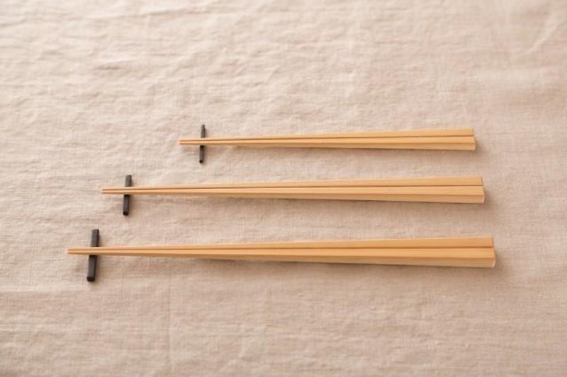 Bamboo chopsticks Shiratake 22.5cm - ตะเกียบ - ไม้ สีกากี