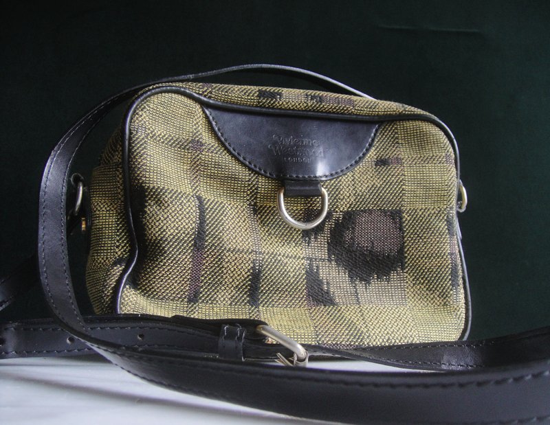 Glorious Era OLD ERA_Early second-hand bag Italian-made Vivienne Westwood shoulder bag - กระเป๋าแมสเซนเจอร์ - วัสดุอื่นๆ 