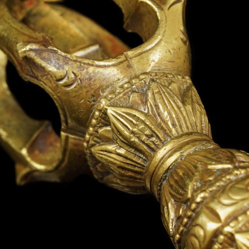 普巴五股金剛杵 密宗 法器 鉄仏 装飾品 工芸品 美術品 普巴五股金剛杵 密宗 法器 鉄仏 装飾品 工芸品 美術
