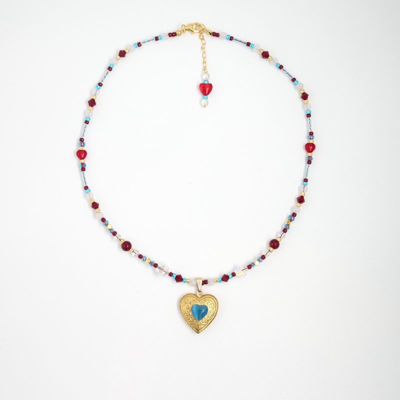 Heart Lagoon - Necklaces - Glass Gold