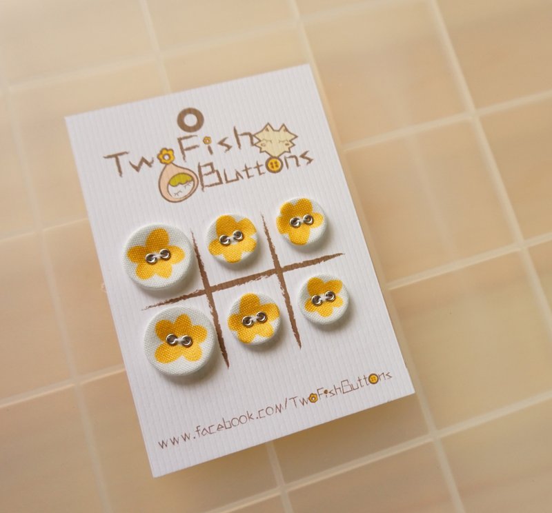 Yellow flower cloth buttons - อื่นๆ - วัสดุอื่นๆ สีเหลือง