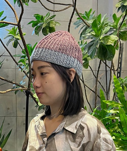 愛家部屋 輕保暖手鉤編織棉線帽-茄紫+丹寧藍 透氣舒適