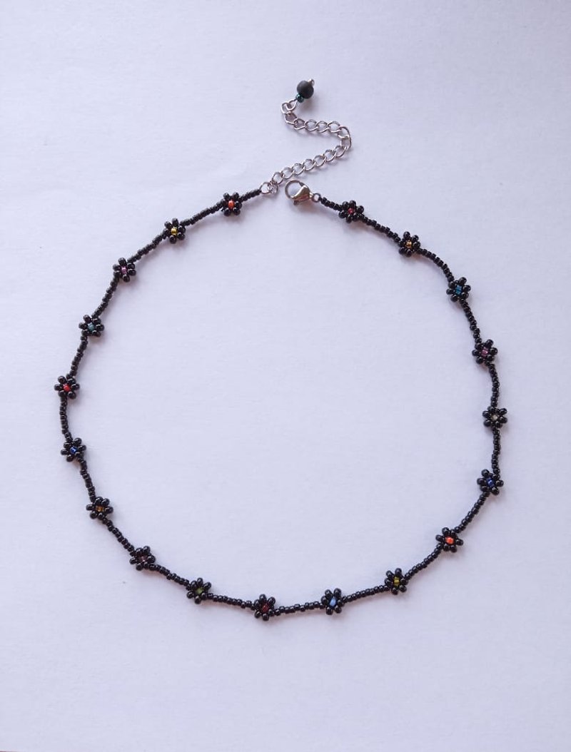 Black beaded necklace, dark flower choker, aesthetic jewelry - Necklaces - Glass Black