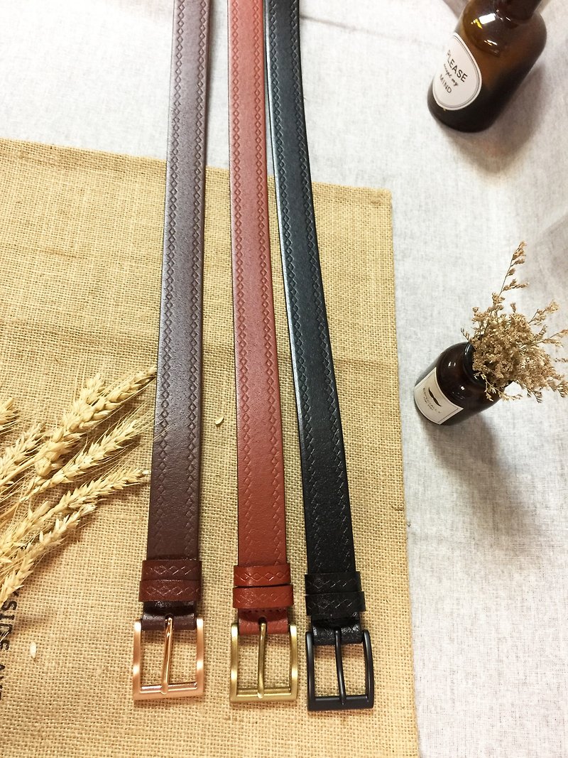 Hand Embossed Plaid Leather Belt Belt for Men and Women - 3 cm wide - เข็มขัด - หนังแท้ 