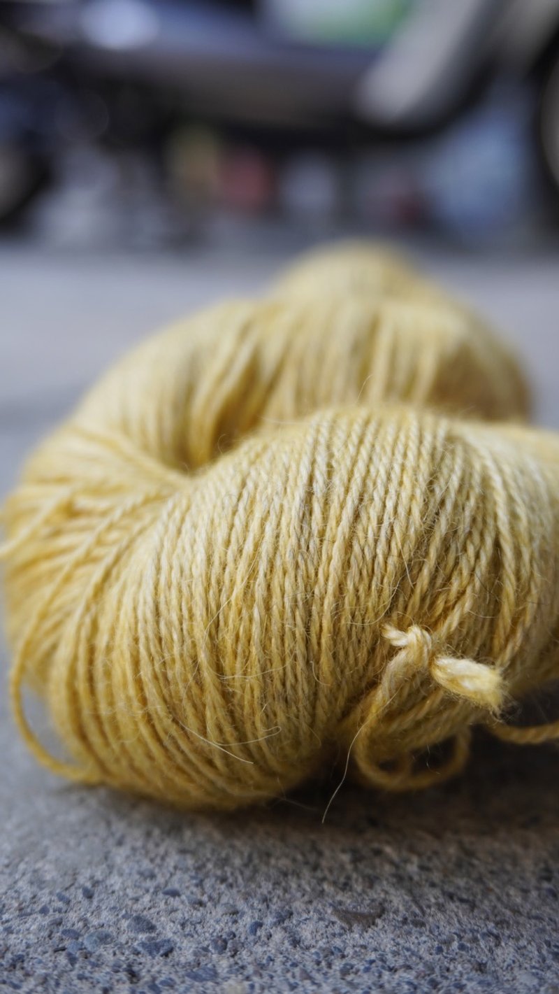 Lovely Angel Lemon Yellow (4ply stocking line/young alpaca/silk/cashmere) - Knitting, Embroidery, Felted Wool & Sewing - Wool Yellow