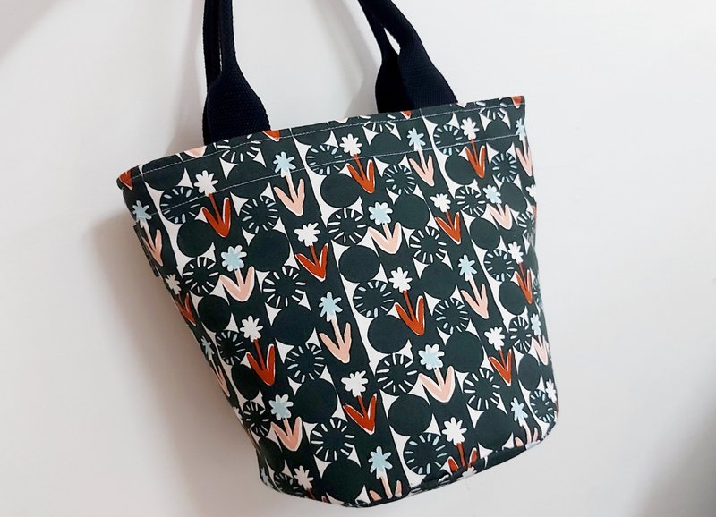 【Round Bottom Tote Bag】 【Zipper Closure】 Bucket Bag - Shoulder Bag - Handheld Tote Bag - กระเป๋าถือ - ผ้าฝ้าย/ผ้าลินิน 