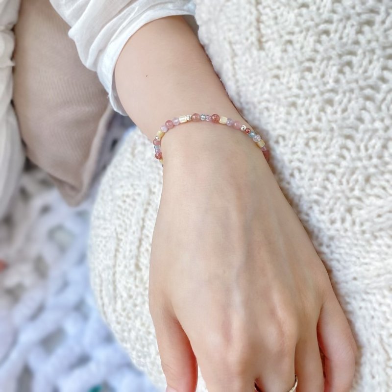 Crystal bracelet x natural stone bracelet x lavender amethyst x strawberry crystal sterling silver Stone| colored pen (limited edition) - Bracelets - Crystal Multicolor