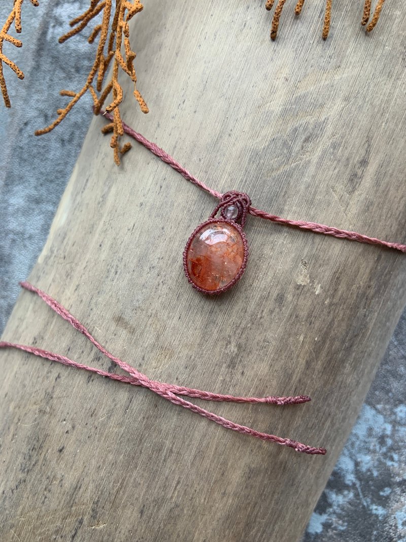 Red Glue Flower Frame Braided Necklace - Necklaces - Semi-Precious Stones Red