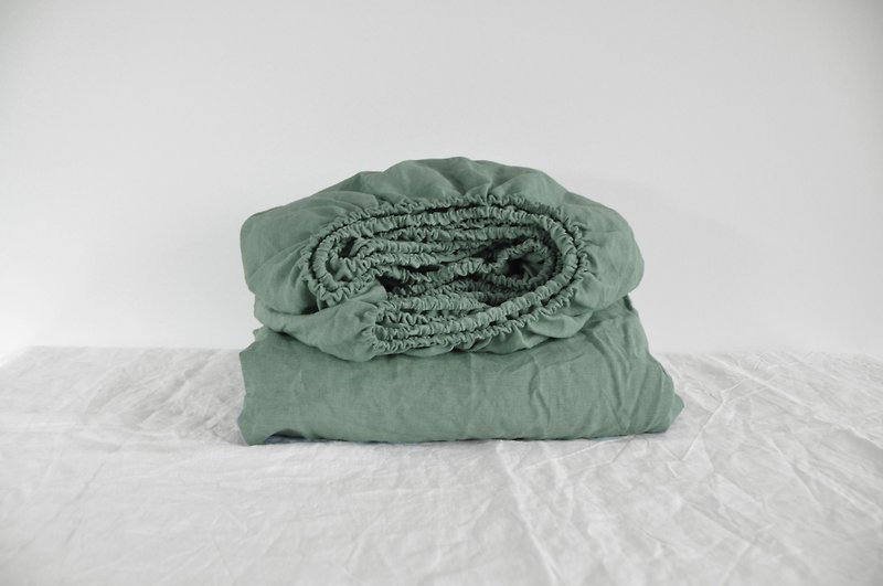 Gray sage linen fitted sheet / Softened linen bed sheet / Deep pocket - Bedding - Linen Green