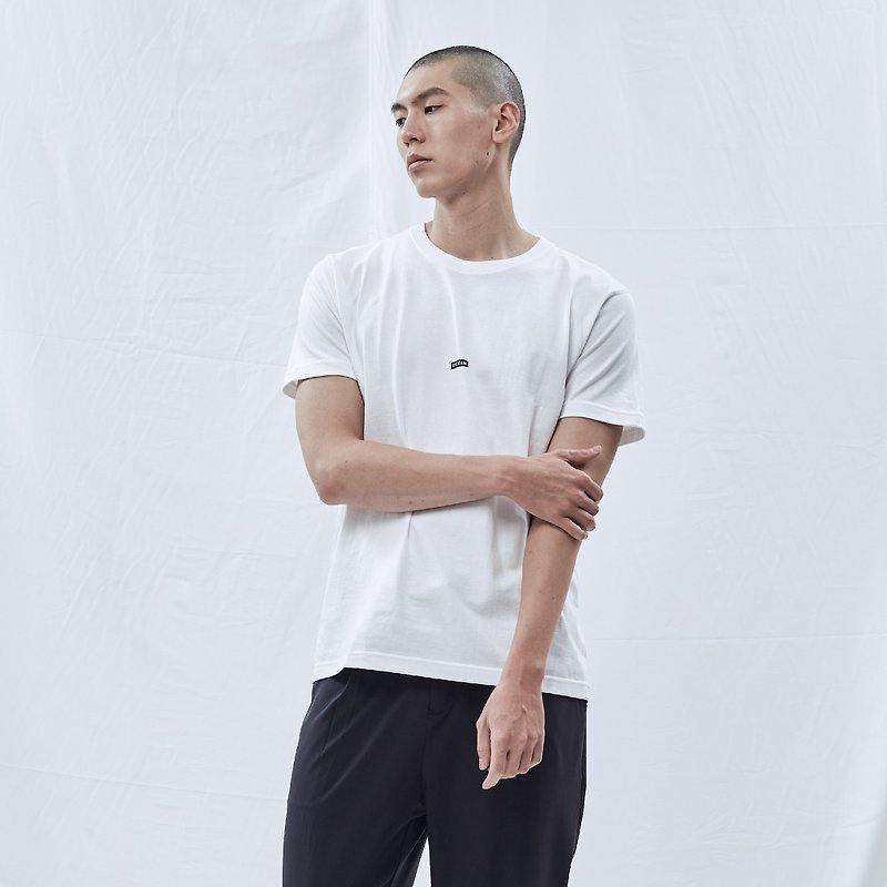 DYCTEAM 基礎系列 | 重磅Box Logo Tee (WH) - 男 T 恤 - 棉．麻 白色
