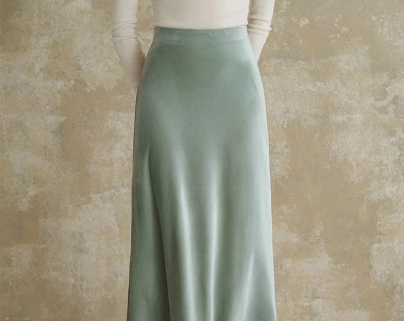 新中式復古中國風 絲絨高腰垂感半身裙 - 裙子/長裙 - 絲．絹 綠色