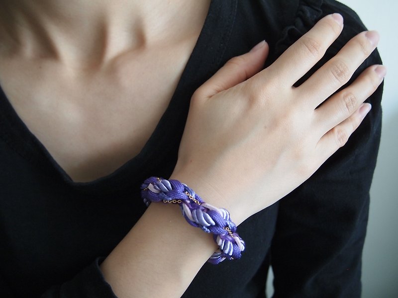 Customized hand-knitted lucky twisted twist bracelet TB042 - สร้อยข้อมือ - หนังแท้ สีม่วง