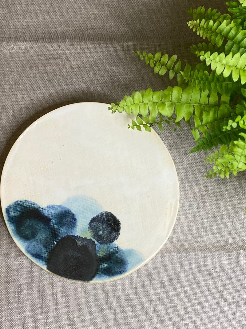 Hand pinch pottery plate - Items for Display - Pottery 