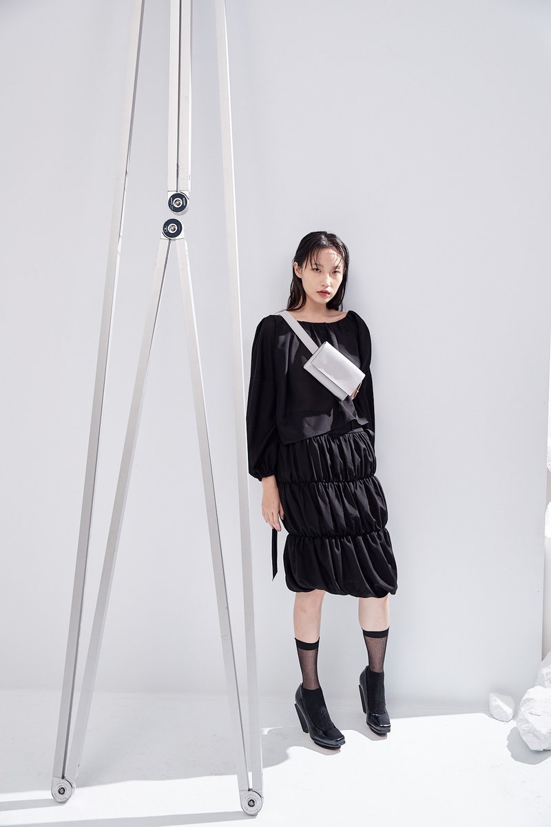 Black three-layer crepe knee-length skirt - กระโปรง - ผ้าฝ้าย/ผ้าลินิน 