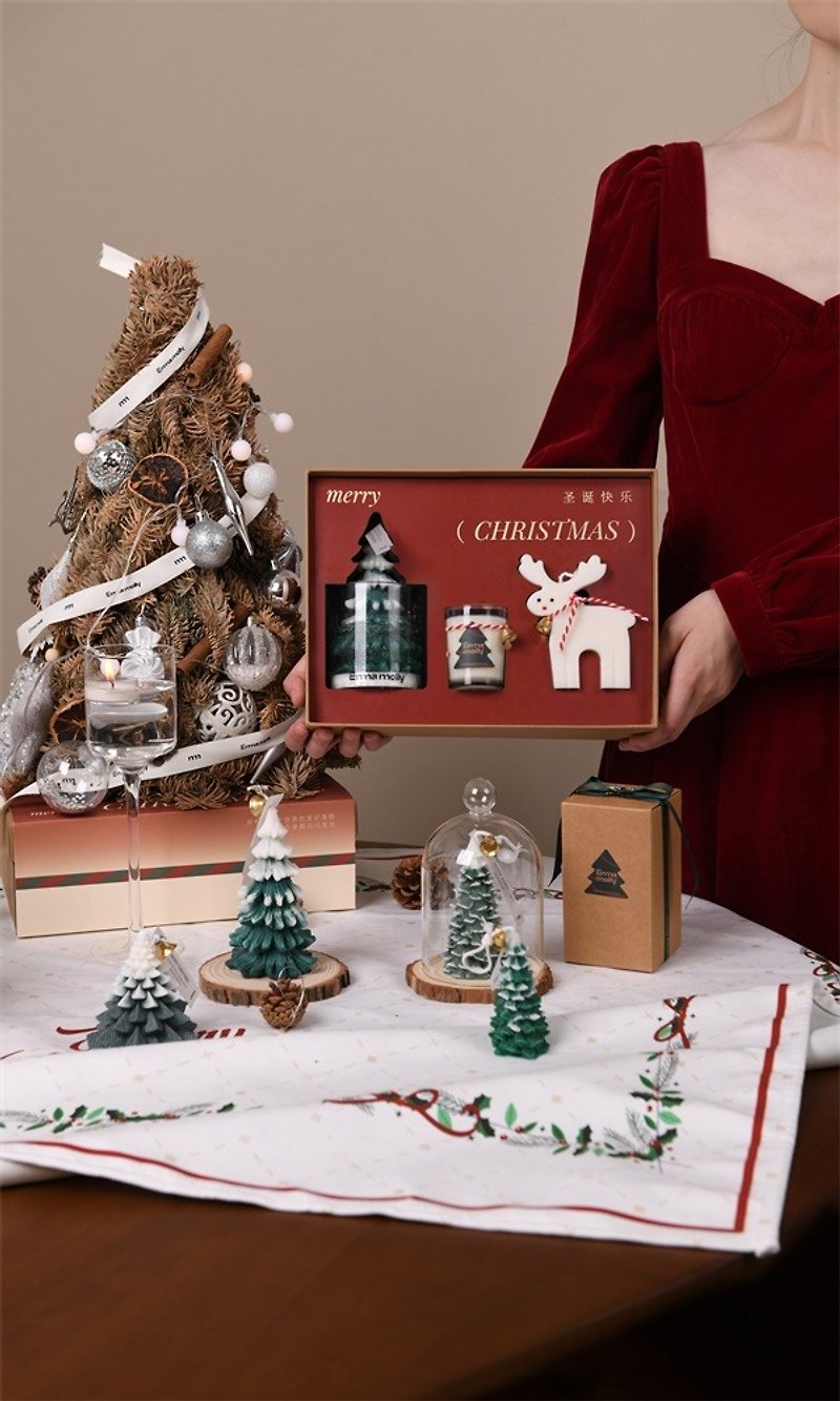 雪境之國聖誕狂歡 雪國系列限定禮盒 香氛蠟燭 - 香薰蠟燭/燭台 - 蠟 紅色