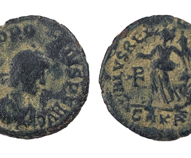 ローマの古代のコイン 古代ローマのコイン 本物の古代のコイン 古代の