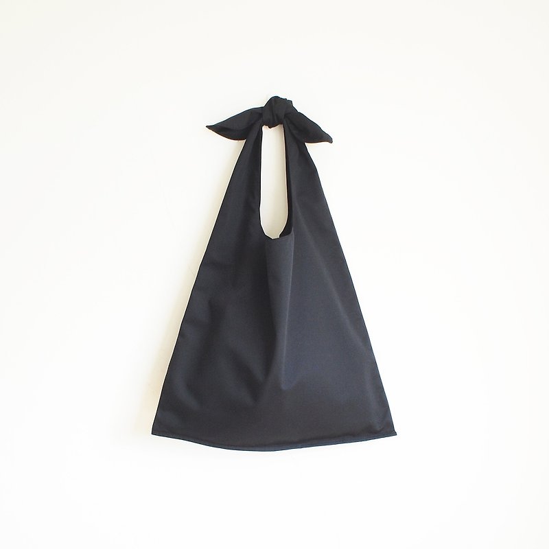 ribbon tote bag : black - 側背包/斜背包 - 棉．麻 黑色