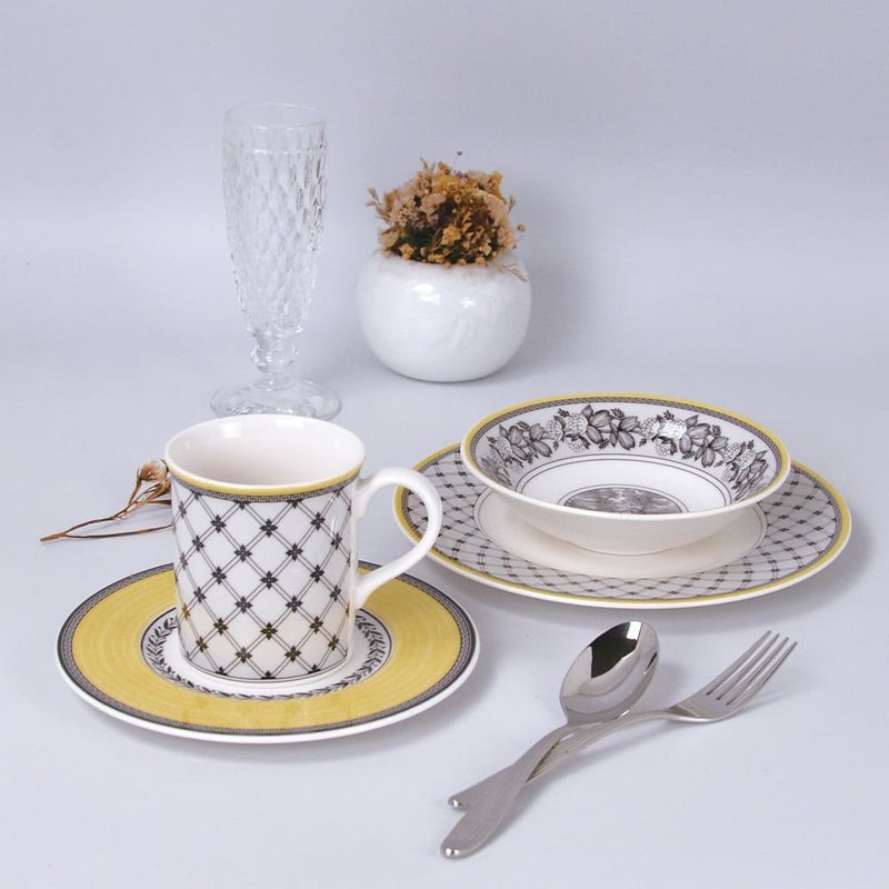 Audun Chasse Soup Bowl 9 1/2 inch - Plates & Trays - Porcelain Yellow