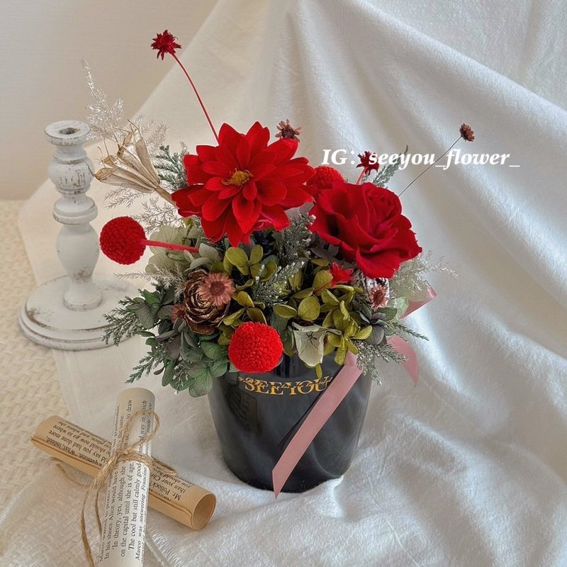 SeeYou・First Seen series Japanese style classic color rose table flowers - ช่อดอกไม้แห้ง - พืช/ดอกไม้ สีแดง