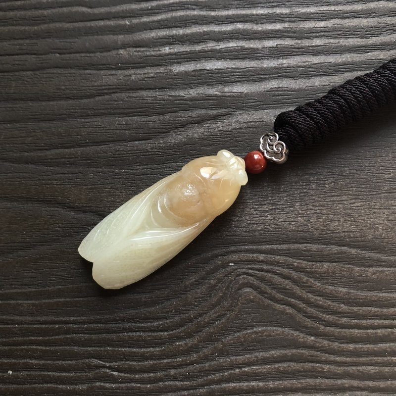 [Lingzangzhai] Khotan Jade Sugar White Carved Necklace Pendant-Cicada/Blockbuster/Teacher Gift/Graduation - สร้อยคอ - หยก ขาว