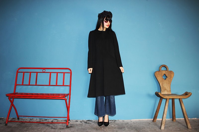 (Italian system) black unique tailoring design long-sleeved vintage dress F3133 - One Piece Dresses - Wool Black