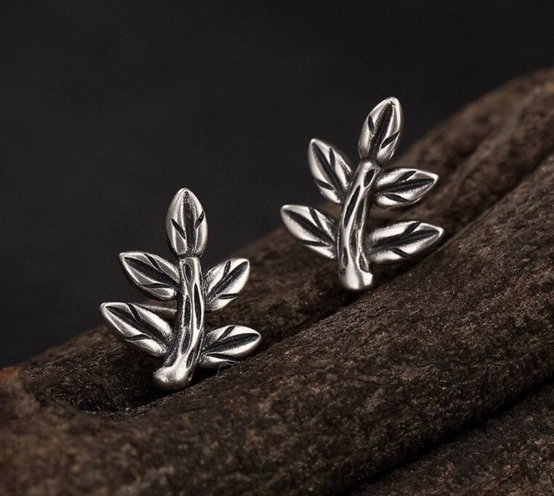 Real S 925 Sterling Silver Fine Jewelry for Women Vintage Handmade Stud Earrings - 耳環/耳夾/耳骨夾 - 純銀 銀色