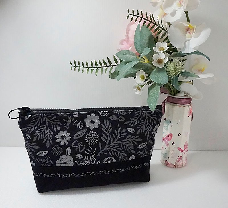 Black and grey printed cosmetic bag organizer - Toiletry Bags & Pouches - Cotton & Hemp Black