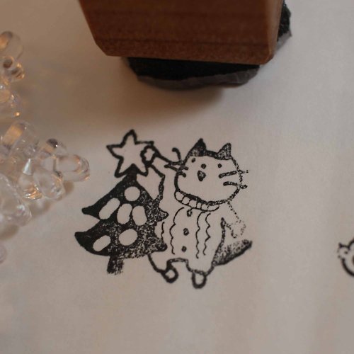 Jayeon Store (Jayeon Store Wood Stamp Series) Cat putting stars on tree Wood Stamp