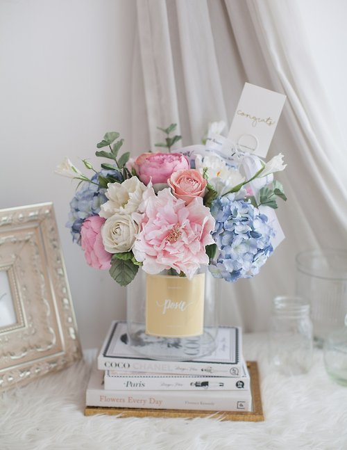 posieflowers PASTEL PINK and BLUE | Hampton Vase Flower for Decoration