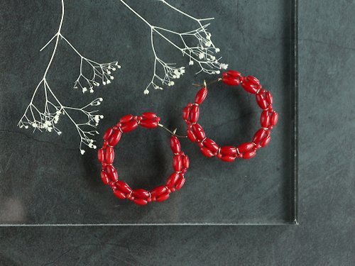 A.N 14kgf-red coral hoop pierced earrings