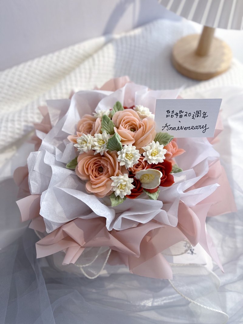 [Customized] Bouquet Decorated Cake - เค้กและของหวาน - อาหารสด 