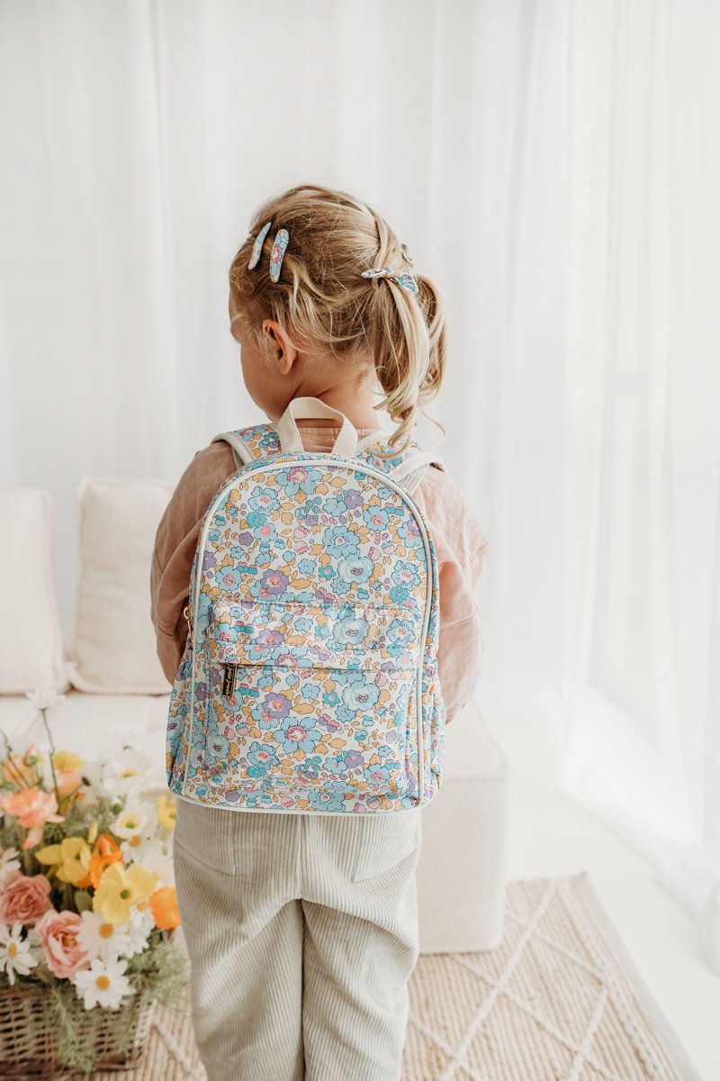 Australian Josie Joan's floral fabric backpack - Eadie Liberty London - กระเป๋าสะพาย - ผ้าฝ้าย/ผ้าลินิน ขาว