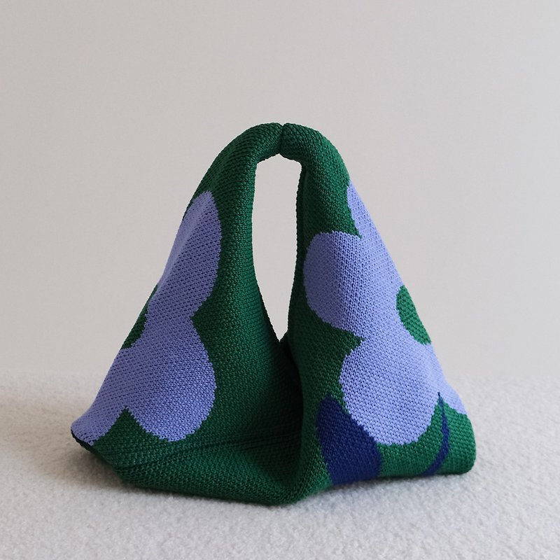 迷你針織三角包 _大花_寶石綠_環保回收紗線製作 - 手袋/手提包 - 壓克力 綠色