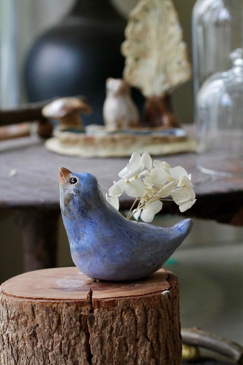 Hopeful Ceramic Bluebird Ornament/Dried Flower Vase - ของวางตกแต่ง - ดินเผา สีน้ำเงิน