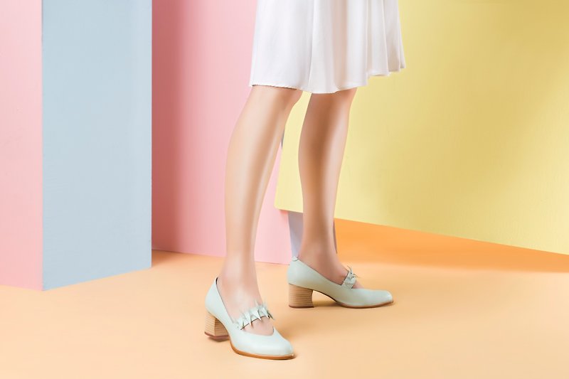 Venus Flytrap mid heel (mint blue handmade leather shoes) - รองเท้ารัดส้น - หนังแท้ สีน้ำเงิน
