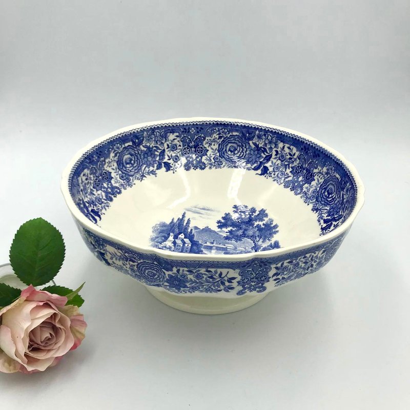 Villeroy 和 Boch 藍色 Burgenland 沙拉碗在凸起的腳上 - 碗 - 瓷 藍色